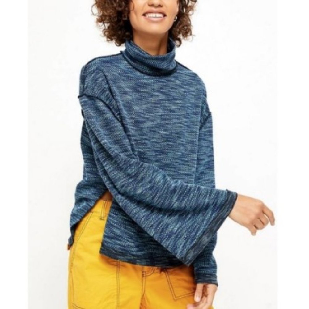 Free People Sunny Days Turtleneck Bell Sleeve Blue Heathered Sweater XS